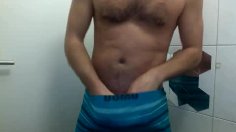 ilcaponero online show from March 15, 12:37 am