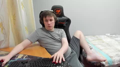 iliaskris online show from March 9, 2:16 am