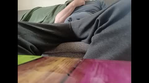 iliketofuckyou33 online show from May 18, 1:17 pm
