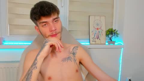 D-Illusion online show from December 26, 8:42 pm