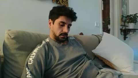 ilmangj90 online show from February 4, 3:36 pm