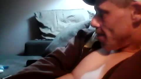 Ilovesquirterz1 online show from January 22, 7:35 am