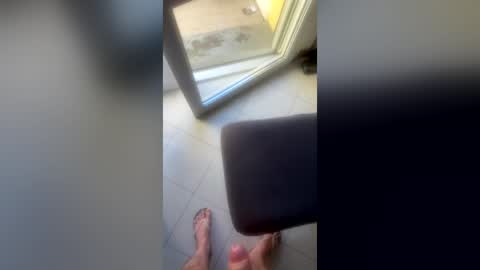 Fghjjj online show from June 12, 7:40 am