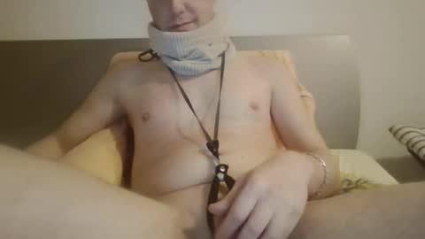 iluvhottenns online show from October 26, 5:45 pm