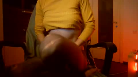 Snapshot of ilv1ilv1 chatting on October 21, 7:39 pm ilv1ilv1 online show from October 21, 7:39 pm