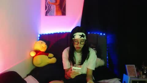 Ily Bea online show from March 21, 1:33 am