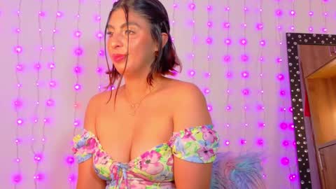 im_anna_ online show from March 2, 11:33 pm