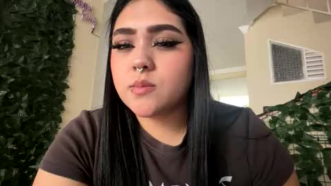 im_bunny__ online show from May 12, 5:00 pm