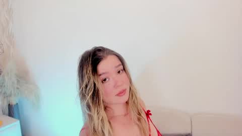 DAHLIA online show from April 6, 8:54 pm