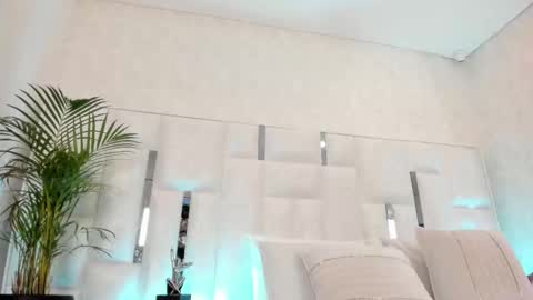 Snapshot of im_nika_ chatting on September 27, 4:38 pm Nika online show from September 27, 4:38 pm