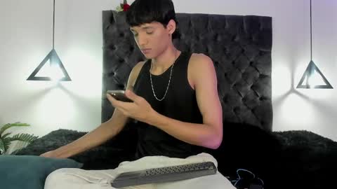 RALF online show from May 28, 5:55 pm