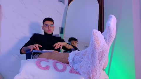 Tavo online show from February 2, 1:58 am