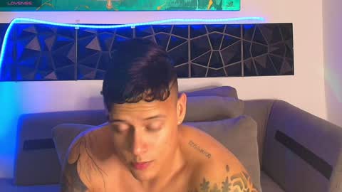 imconor online show from January 15, 2:06 am