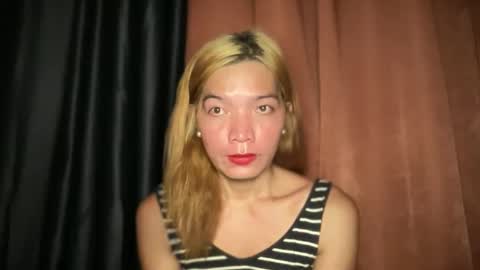 Mika online show from April 2, 4:09 am