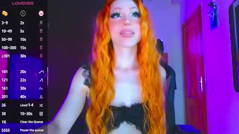 Lora online show from October 21, 4:32 pm