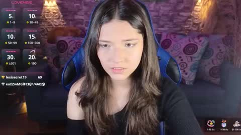 Karen  online show from October 22, 8:10 pm