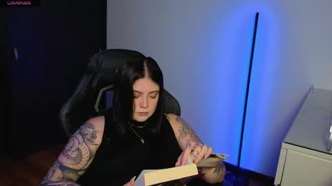 Salome Evans online show from May 14, 12:42 am