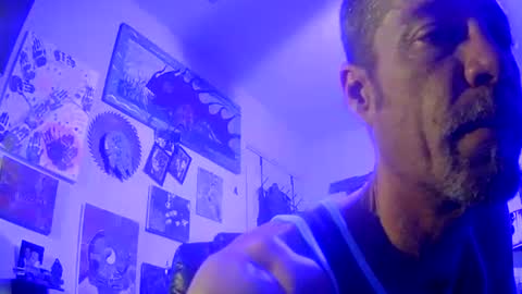 imtru online show from December 23, 3:56 am