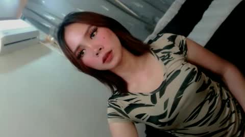 Snapshot of imyourfelicious chatting on September 24, 10:22 am hi its me pearl online show from September 24, 10:22 am