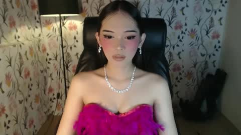 Snapshot of imyourlegalbaby chatting on February 26, 6:08 am Aki online show from February 26, 6:08 am