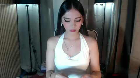 Snapshot of imyourlegalbaby chatting on October 8, 12:00 pm Aki online show from October 8, 12:00 pm