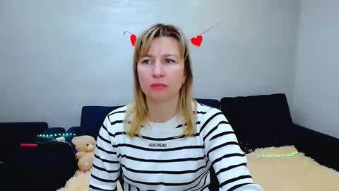 incredible_ariela online show from February 27, 11:36 am