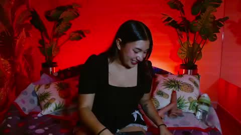 incredible_foxxy online show from August 1, 4:36 am