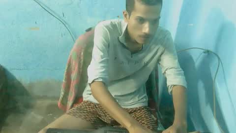 Snapshot of indian_bengali_boy chatting on September 30, 5:12 pm Suman Leo online show from September 30, 5:12 pm