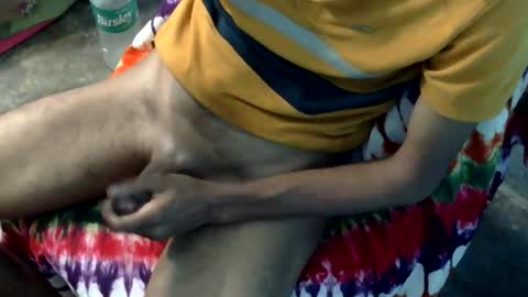 Snapshot of indian_bengali_boy chatting on October 5, 8:38 pm Suman Leo online show from October 5, 8:38 pm