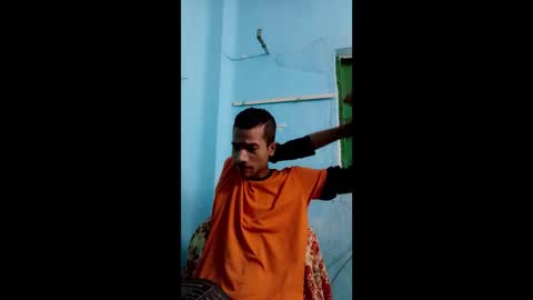 Snapshot of indian_bengali_boy chatting on September 28, 8:51 pm Suman Leo online show from September 28, 8:51 pm