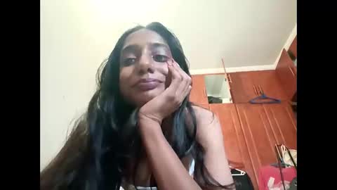 Snapshot of indian_succubus chatting on October 13, 12:40 pm Perky baby online show from October 13, 12:40 pm