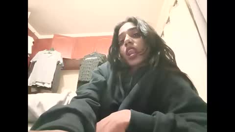 Snapshot of indian_succubus chatting on October 17, 6:45 pm Perky baby online show from October 17, 6:45 pm