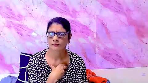 Femiez online show from October 20, 5:23 am