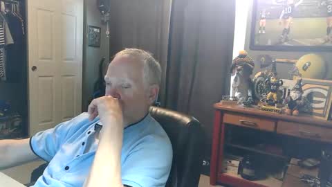 Papa online show from May 21, 1:06 pm