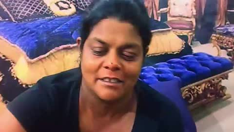 indiancherrypie online show from February 6, 6:50 am