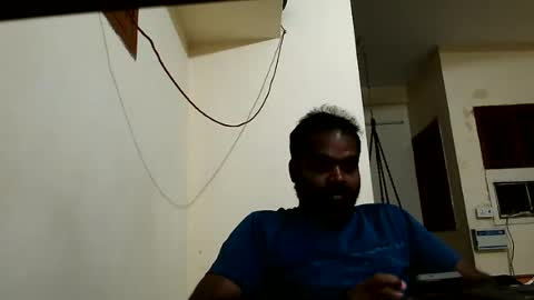 indianhairyguy26 online show from June 27, 12:33 pm