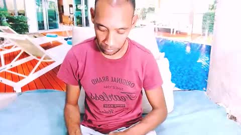 indianmagicmike69 online show from February 3, 2:53 am