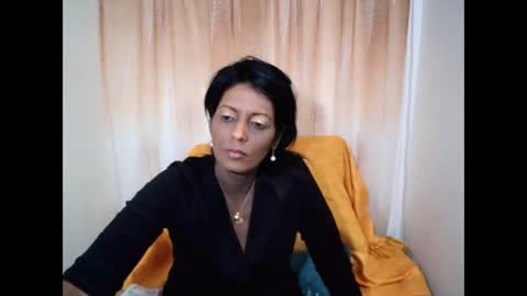 Snapshot of indianpeaches chatting on October 14, 5:32 am indianpeaches online show from October 14, 5:32 am