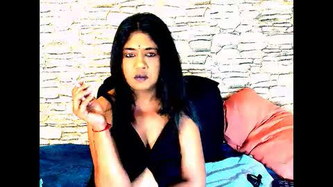 Snapshot of indianpleasurez1 chatting on October 2, 7:12 pm Mika online show from October 2, 7:12 pm