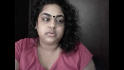 indianpooja1027 online show from November 3, 7:42 am