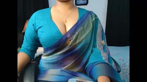 tina online show from April 12, 1:26 pm