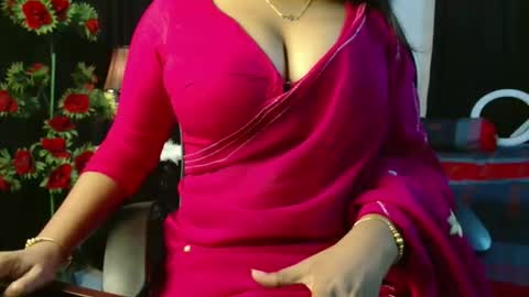 tina online show from March 3, 6:31 am