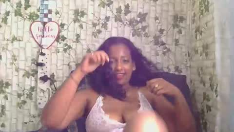 Snapshot of indiantina01 chatting on February 6, 7:56 am tina online show from February 6, 7:56 am