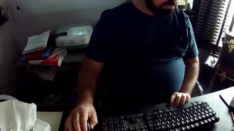 Snapshot of indigolvr chatting on October 20, 11:32 pm BroLOU online show from October 20, 11:32 pm