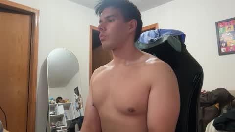 Lucas online show from November 19, 4:45 am