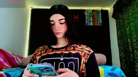 Ingrid Zese online show from March 15, 6:44 pm