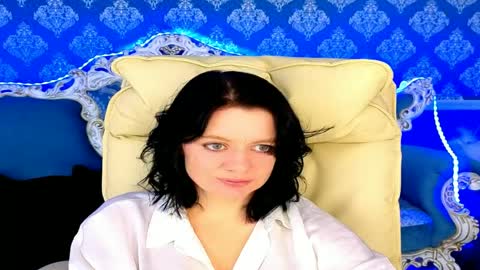 ingrit_tass online show from April 2, 1:18 pm