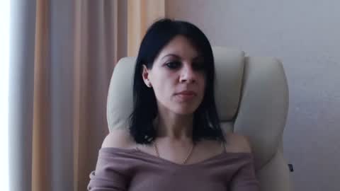 Snapshot of injaathome chatting on March 6, 11:25 am InjaAtHome online show from March 6, 11:25 am