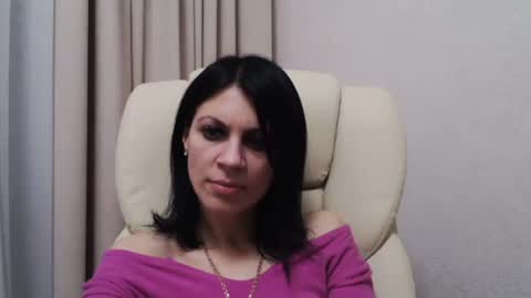 Snapshot of injaathome chatting on March 1, 4:54 pm InjaAtHome online show from March 1, 4:54 pm