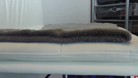 Hanging Out online show from January 22, 11:21 pm